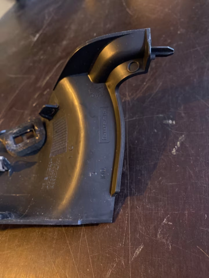 Peugeot 207 CC 9656712177 Blende rechts