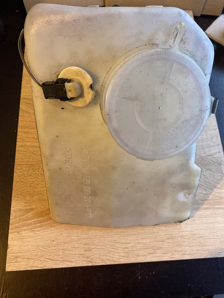 Mercedes W202 Wischwasserbehälter 2028690020HPO