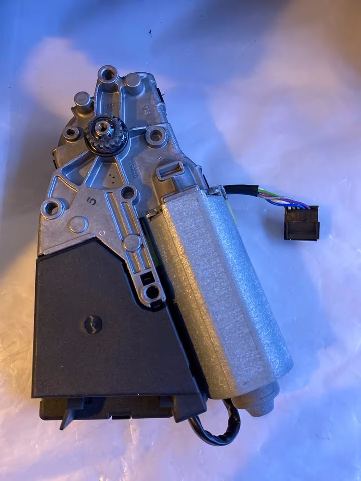 VW Bora Schiebedachmotor 1J6959591 / GDO 849696561
