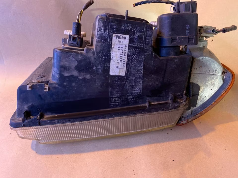 VW Caddy Polo Frontscheinwerfer rechts und Blinker