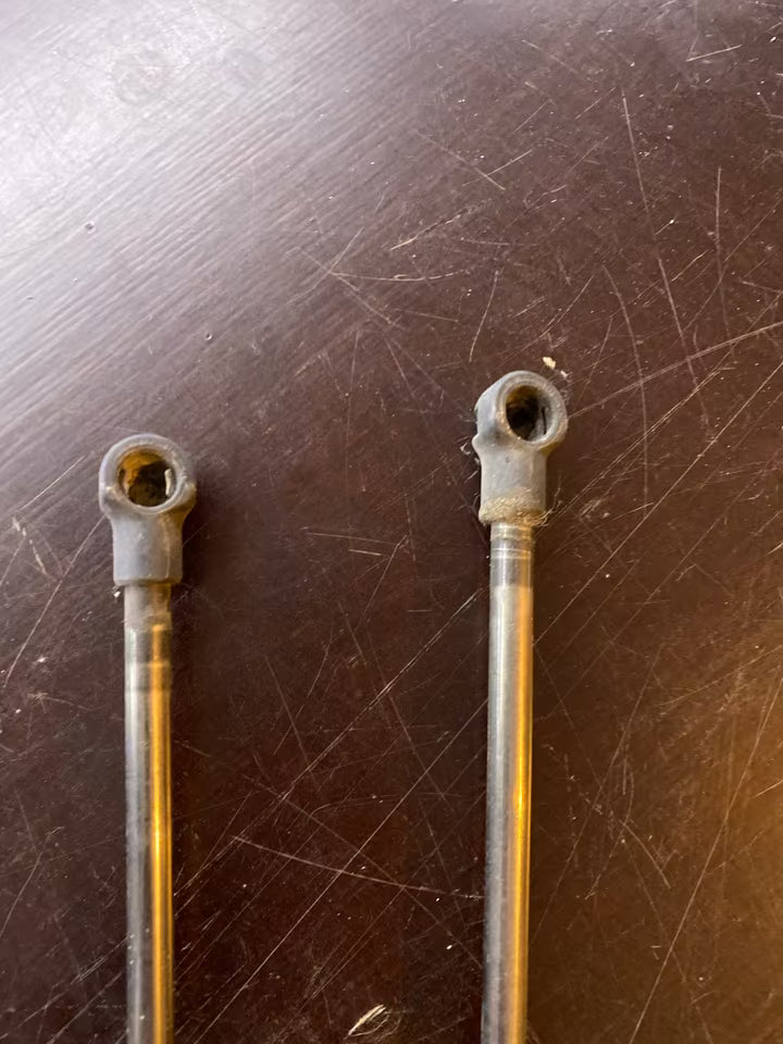 Mercedes W203 Gasfedern A2037400045