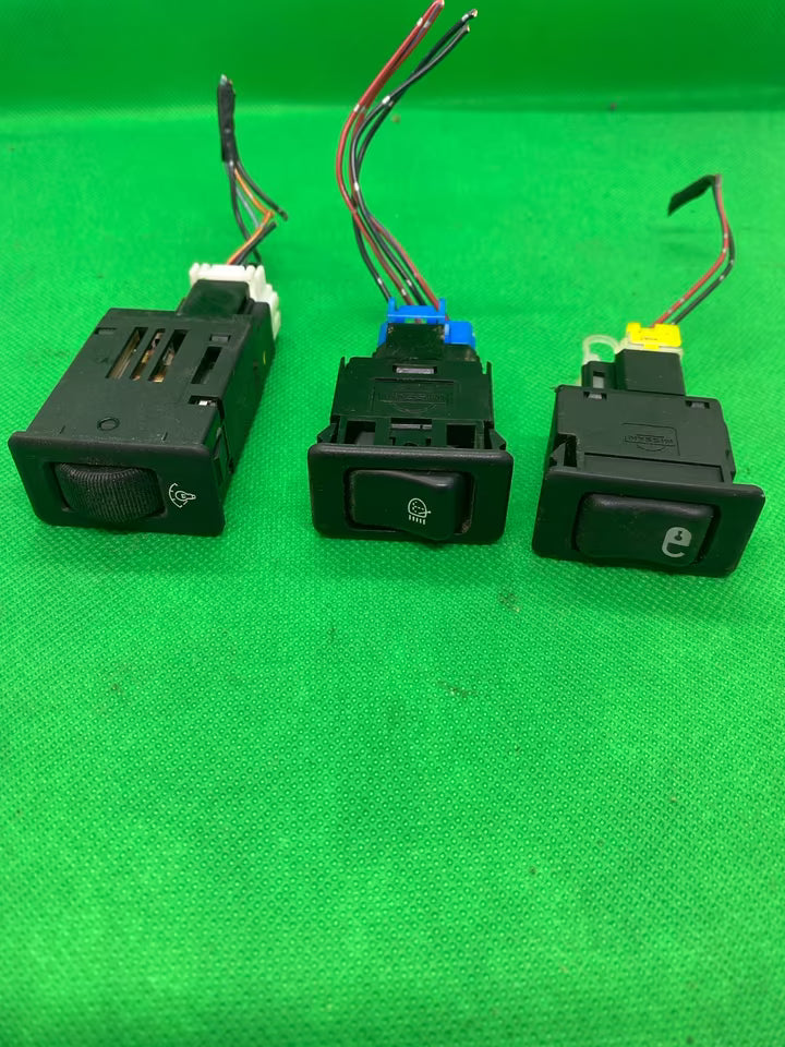 Nissan Primera P11 Schalter