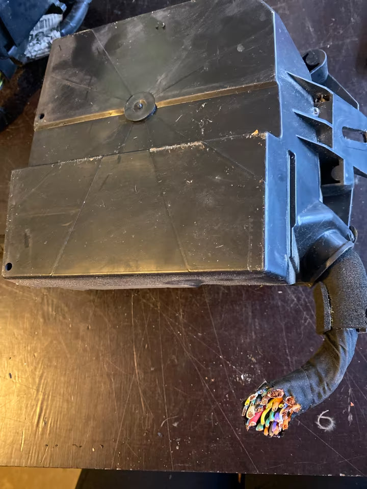 Renault Clio 3 Zentralelektronik 8200314276