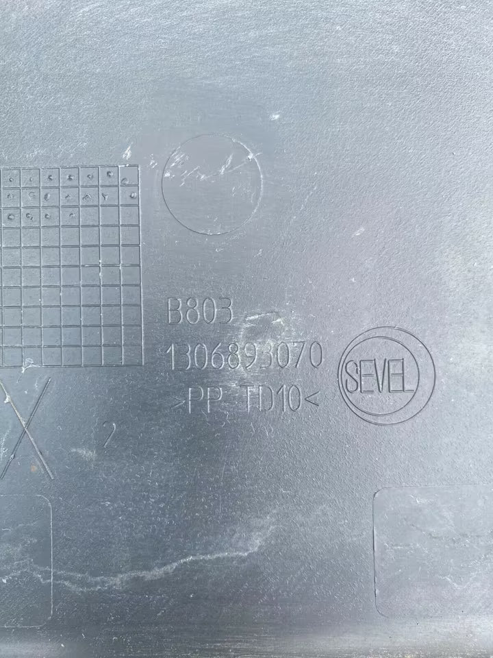 Fiat Ducato 250 Lift Boxer II Zierleiste vorne rechts 1306893070