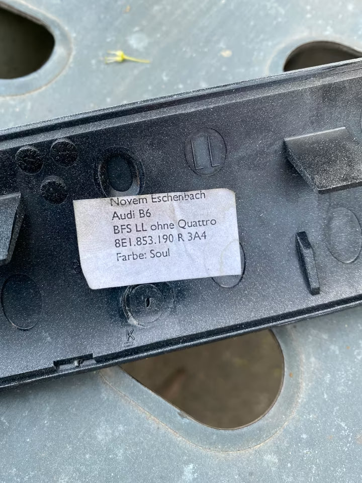 Audi A4 B8 Blende 8E1853190 Dekorleiste