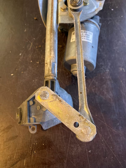 Toyota Yaris Scheibenwischergestänge mit Motor 404652