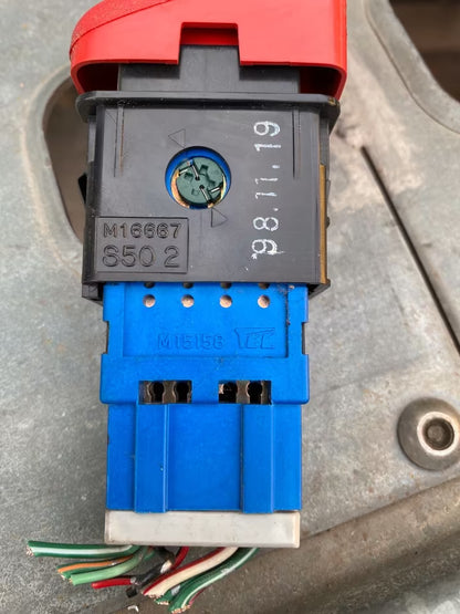 Honda Logo Warnblinker Schalter M16667