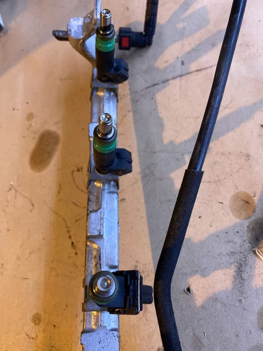 Ford Fusion 1 Einspritzdüsen Set 98MF-BB 4329Q13092