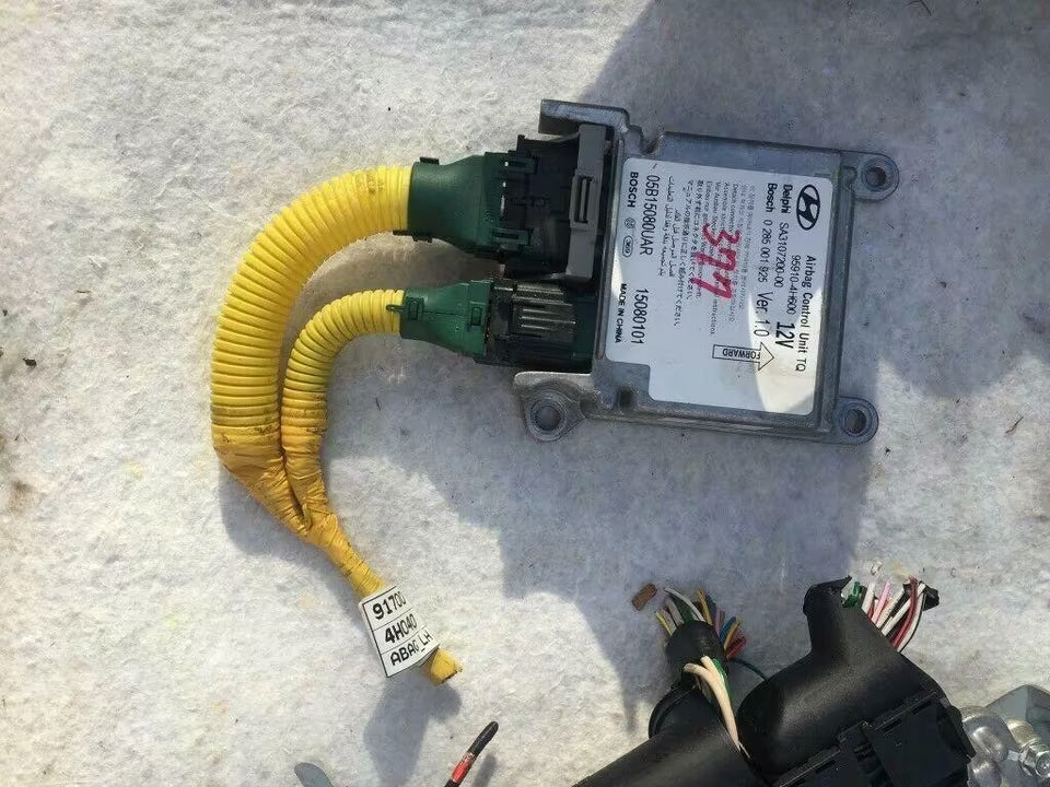 Hyundai H1 Airbag Steuergerät 0285001925