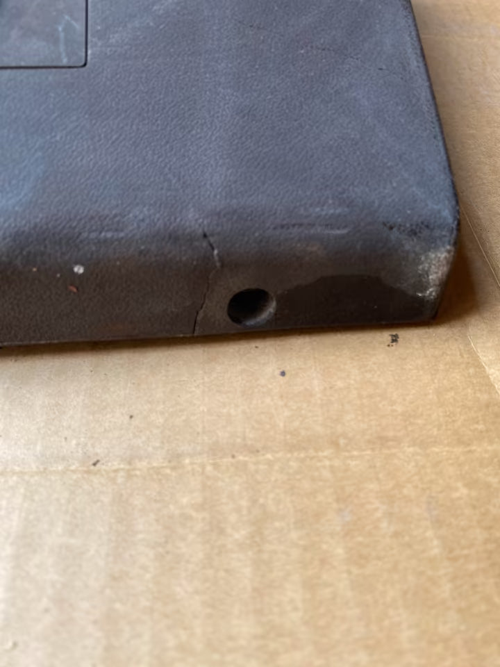 Mercedes 507 D Mittelkonsole 6736880008