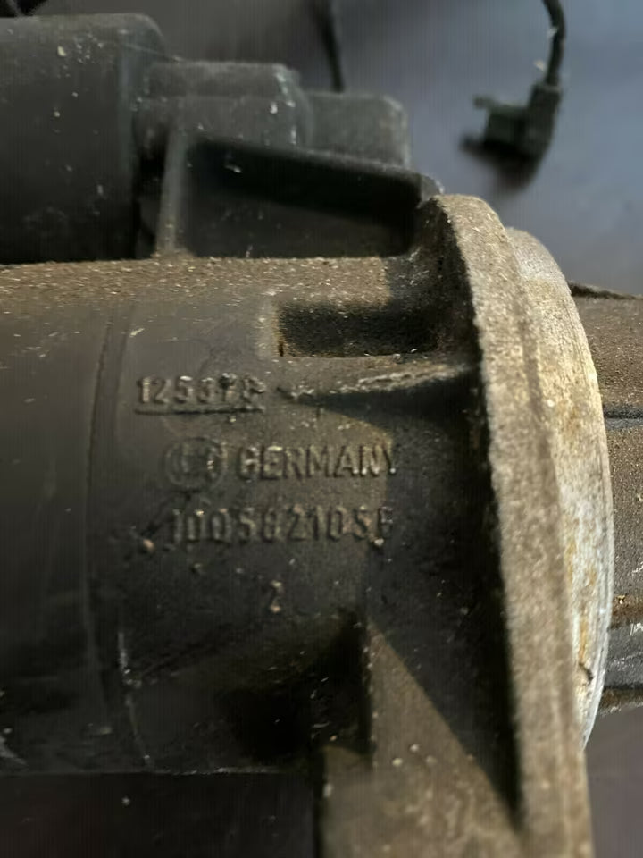 Mercedes W124 Anlasser 1005821056