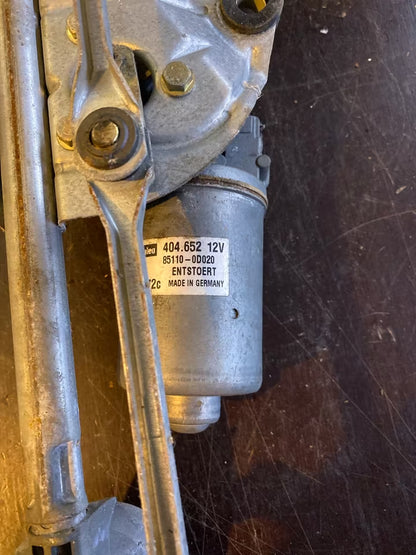 Toyota Yaris Scheibenwischergestänge mit Motor 404652