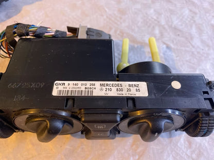 Mercedes W210 Heiz/Klimagerät 2108302085