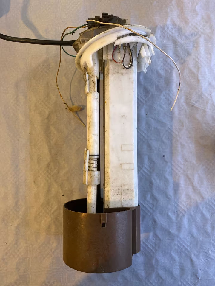 Renault Master II Benzin Pumpe 7700314762