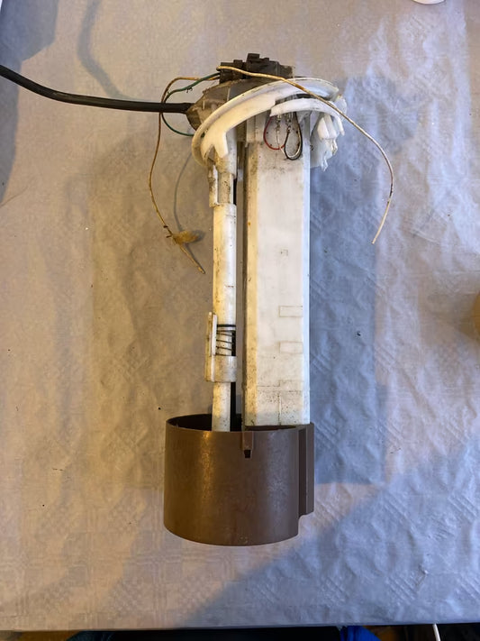 Renault Master II Benzin Pumpe 7700314762