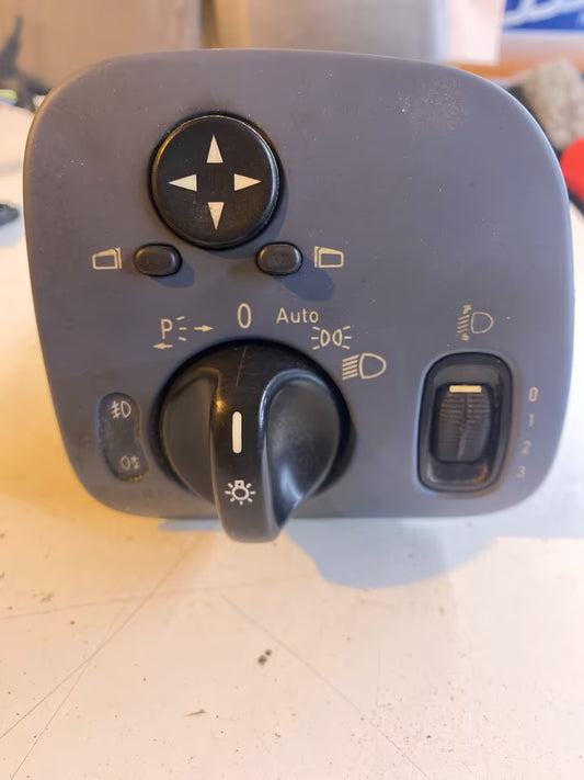 Mercedes Benz W203 W209 Xenon Lichtschalter Schalter A2035450604