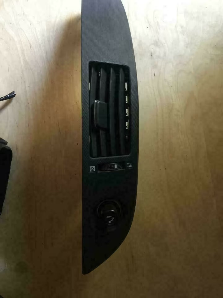 Toyota Corolla `09 Luftdüsengehäuse 55680-64010 lh-p Bj:2009