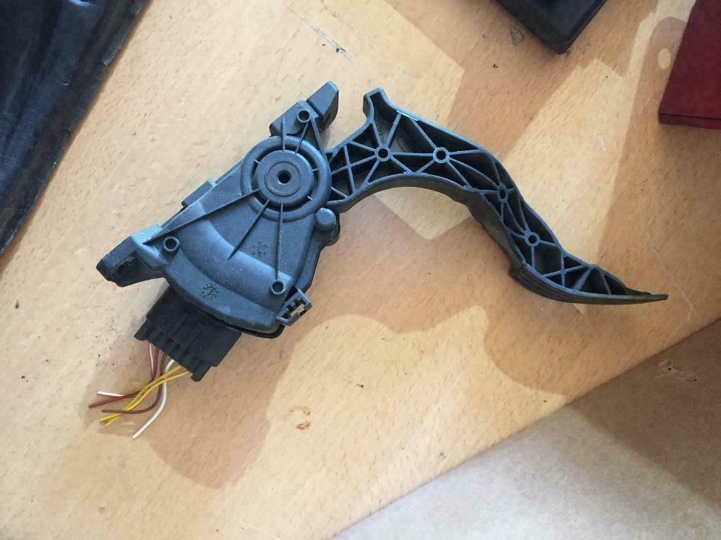 Fahrpedal Gaspedal  2S61-9F836-AA