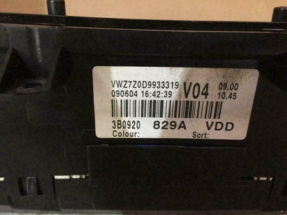 VW Passat 3B Tacho 3B0920829A 1,9 TDI
