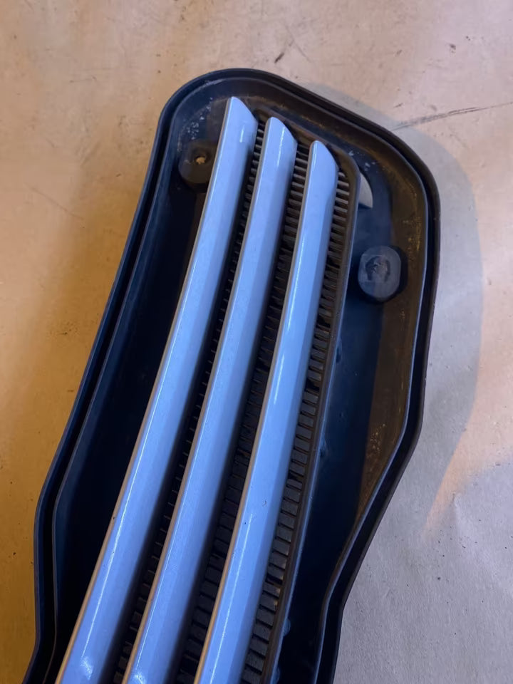 Mercedes W210 Lüftungsgitter Grill A2108800705