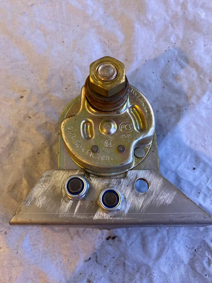 VW LT Masseschalter VK 318 B (Flagge) 24V/50A "Massen"-Schalter