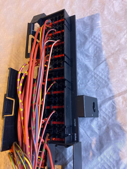 Mercedes W210 2105460543 Schmelzsicherung