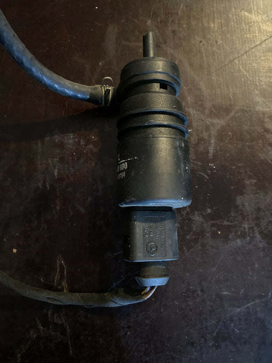 Mercedes Benz Pumpe Wischwasserpumpe A0335450228 - 008015