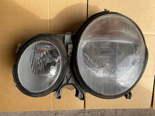 Mercedes W210 Frontscheinwerfer links