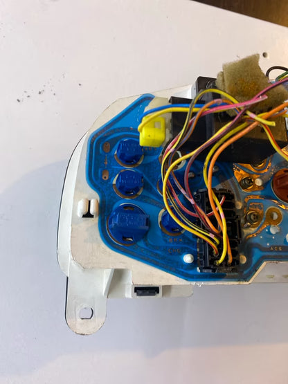 Nissan Sunny N14 1.4Xl Tacho 32693 km