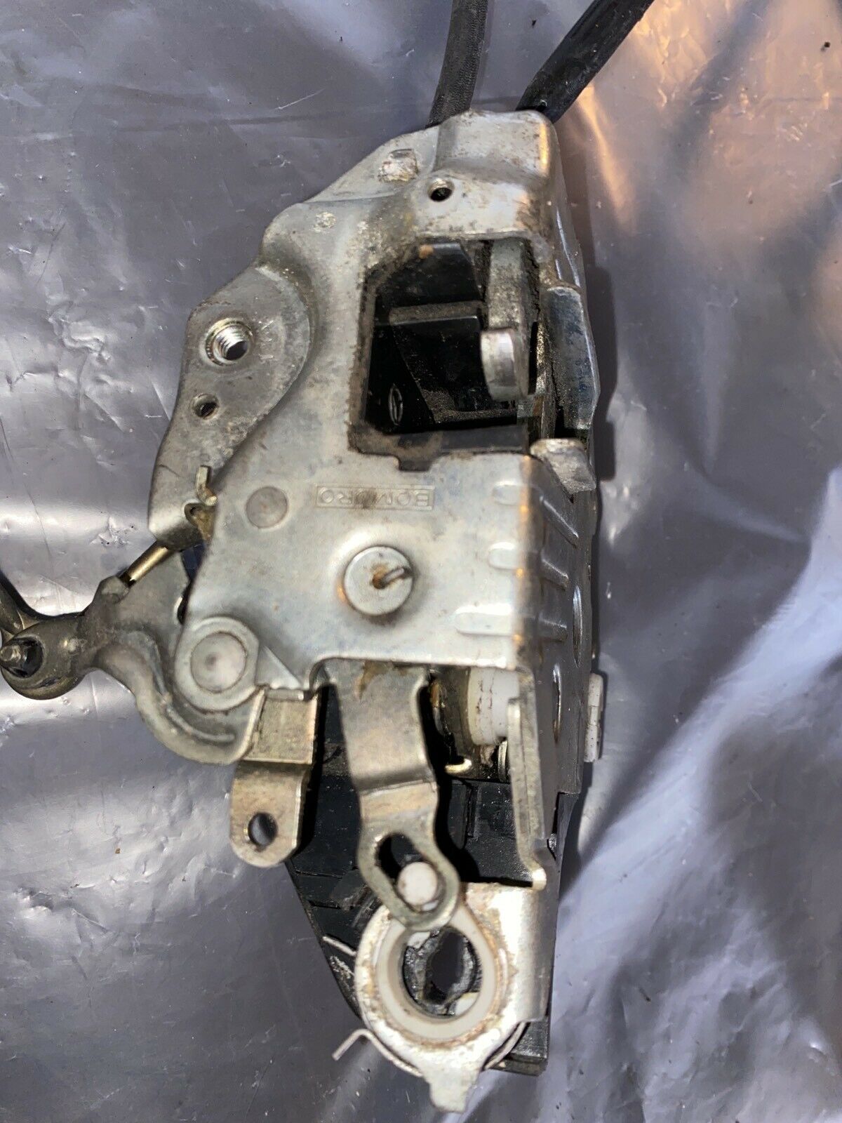 Mercedes W124 Türschlossriegel hinten links mit Stellmotor