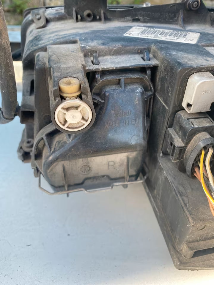 Audi A4 B6 Frontscheinwerfer Rechts 8E0941030C