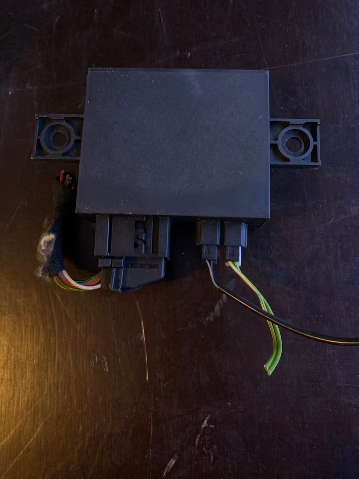 Mercedes W202 Steuergerät 2108203226 Zentralverriegelung