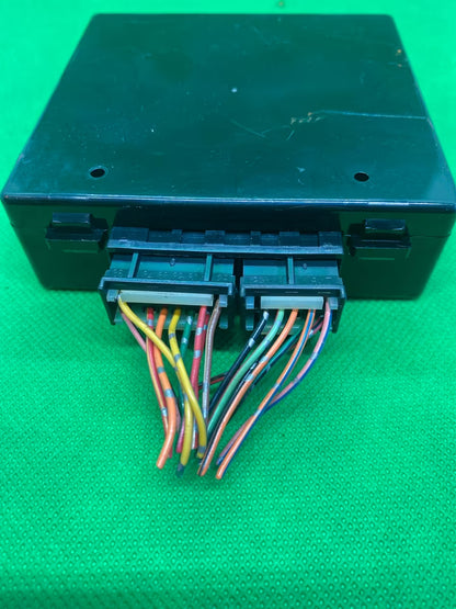 Nissan Primera P11 Steuergerät Klima 28520 9F500, 2J550 34701