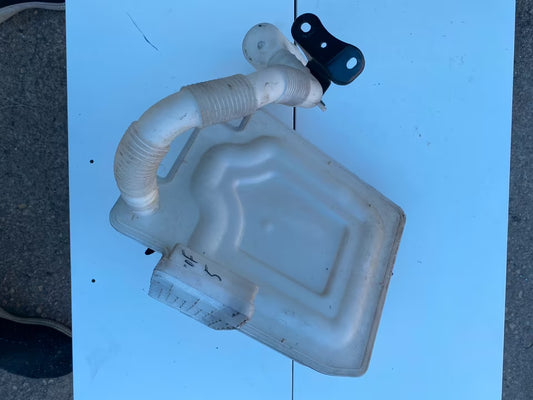 VW Golf 5 Wischwasserbehälter 1K0955453