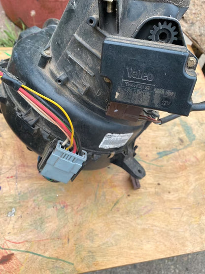 Renault Master II Opel Movano Heizungskasten