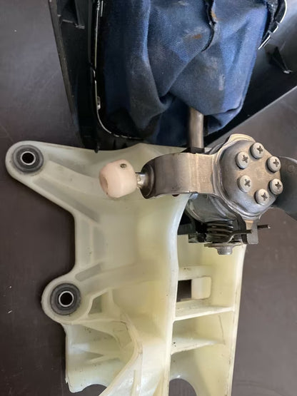 Toyota Corolla Verso Zde12 Schaltkulisse komplett