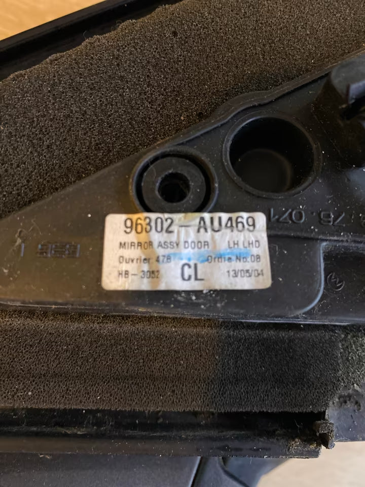 Nissan Primera P12 Seitenspiegel Links 96302-AU469