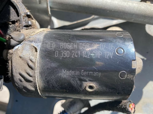 Opel Vectra B Scheibenwischergestänge mit Motor 0390241142 Bosch