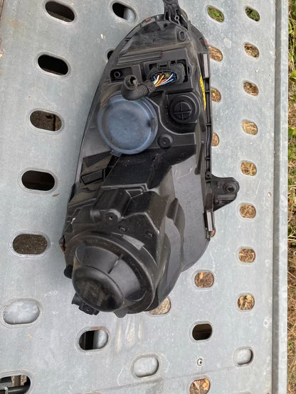 VW Golf 5 Frontscheinwerfer links