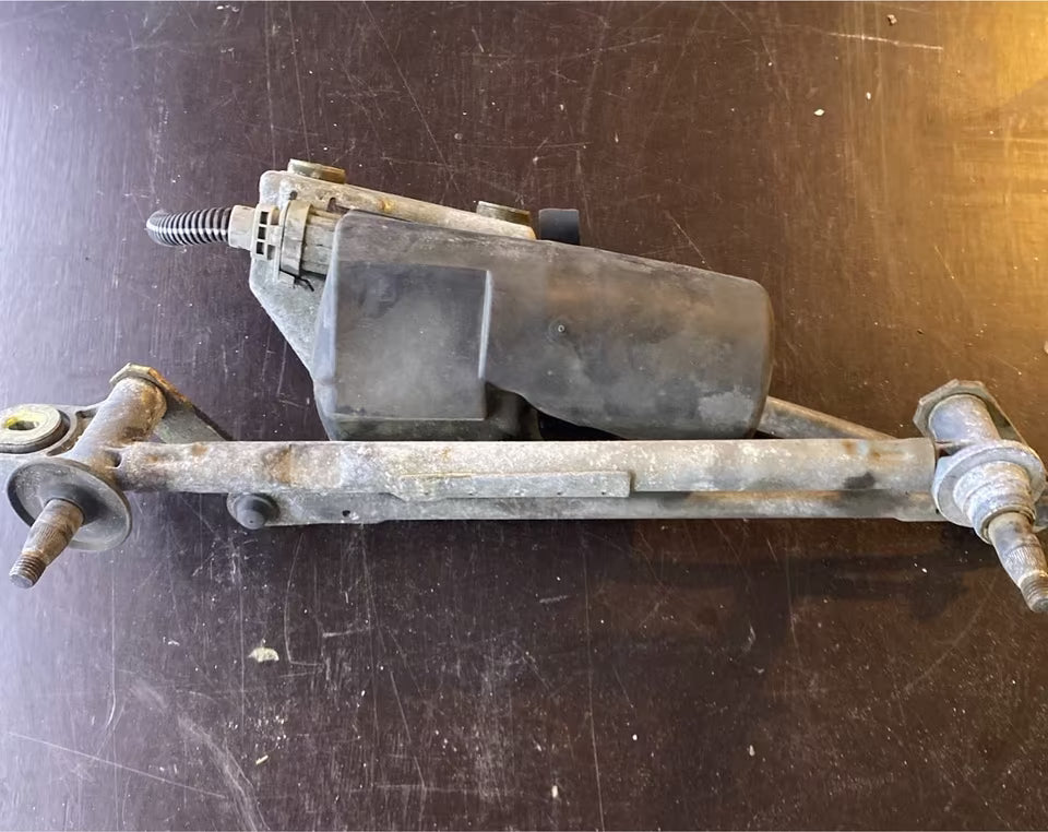 Renault Scenic Wischermotor mit Gestänge 0390241379