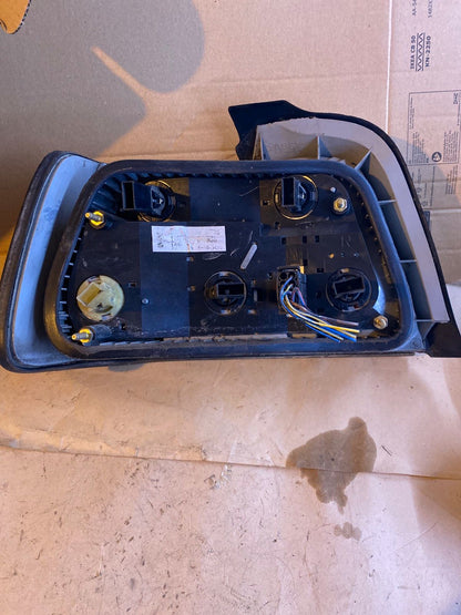 BMW E36 rechte Rückleuchte 1387046NSL