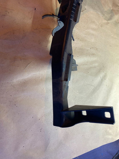BMW E91 Scheinwerferhalter rechts 7116708