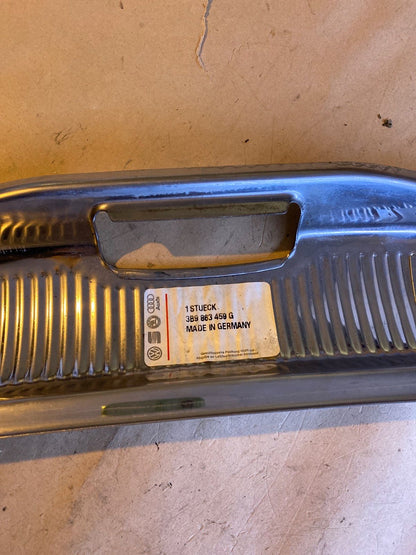 VW Passat 3B5 Kombi 3B9863459G laderaumkante
