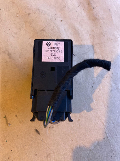 VW Passat Schalter für Spiegeleinstellung 3B1959565B