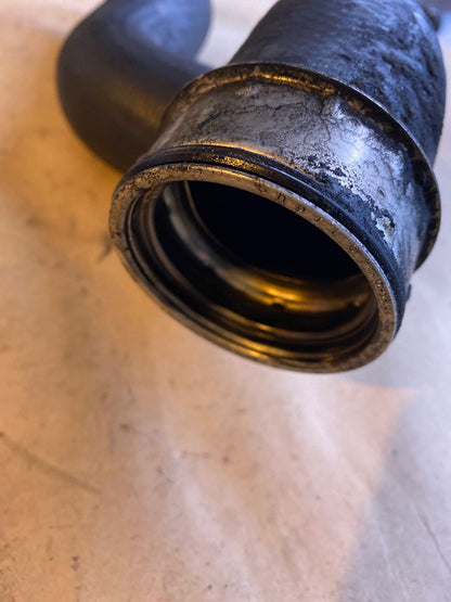 VW Passat 3BG Ladedruckschlauch 3B0145834N