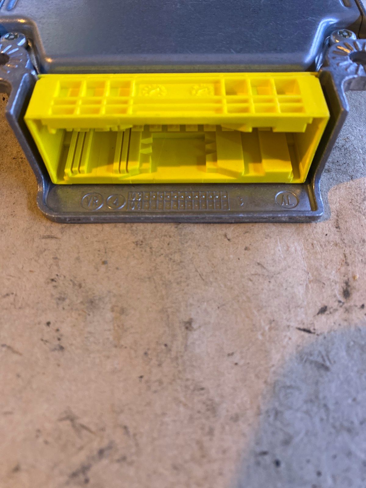 VW Passat 3BG Airbagsteuergerät 1C0909605C