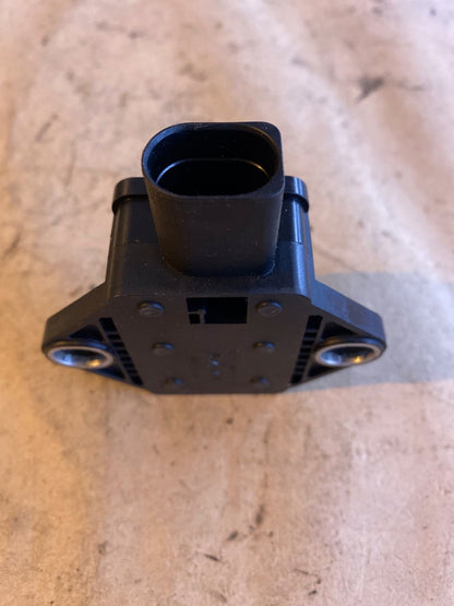 VW Passat 3B Duosensor ESP 8E0907637A