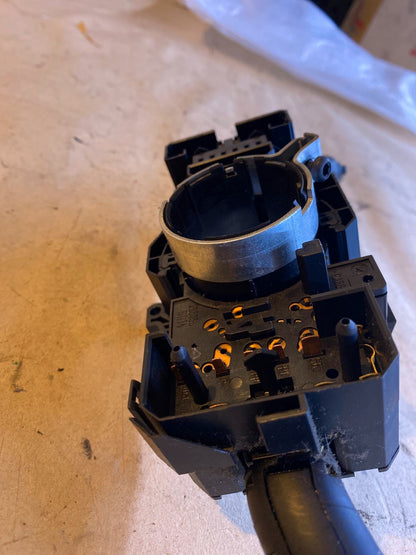VW Passat 3B Lenkstockschalter /Hebel8L0953513G