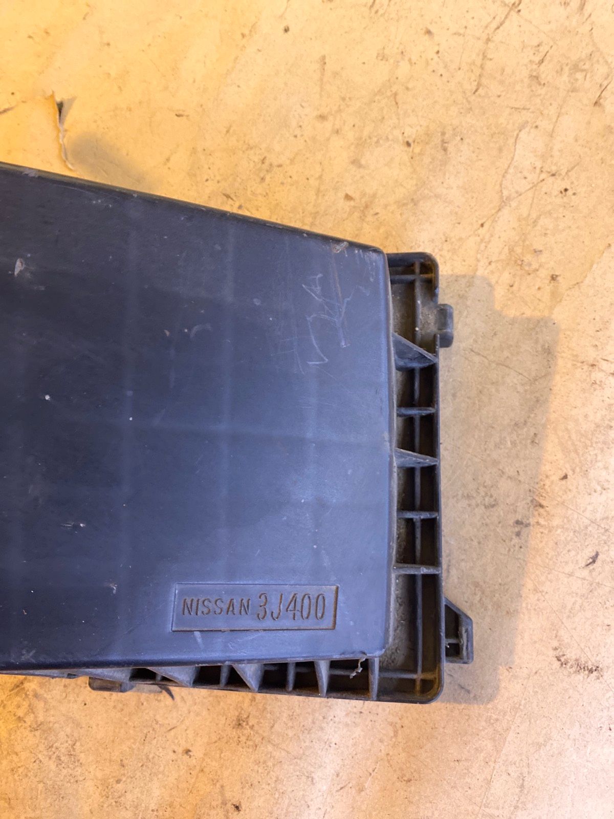 Nissan Primera 2.0 2268022J200 / 3J400 Luftmengenmesser Gehäuse