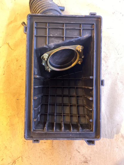 Nissan Primera 2.0 2268022J200 / 3J400 Luftmengenmesser Gehäuse